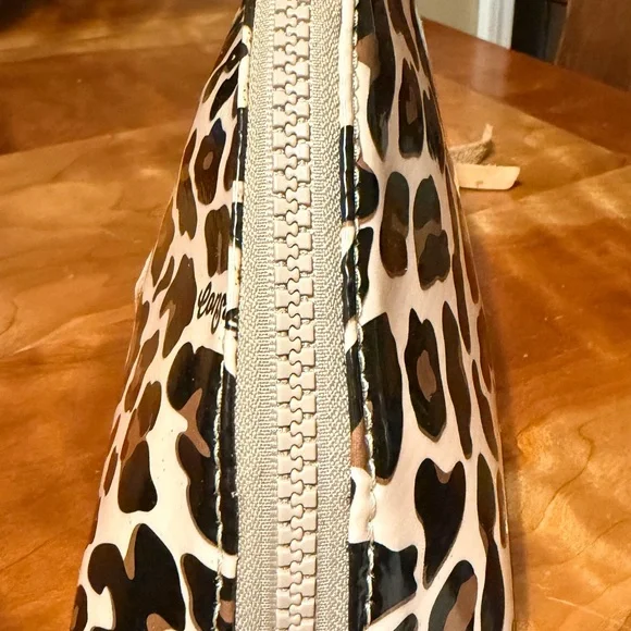 Consuela Glittering Beige Accessory - Picture 3 of 10